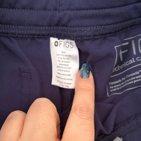 Figs Technical Collection Navy Blue Scrubs Pants - Small - Picture 3 of 5